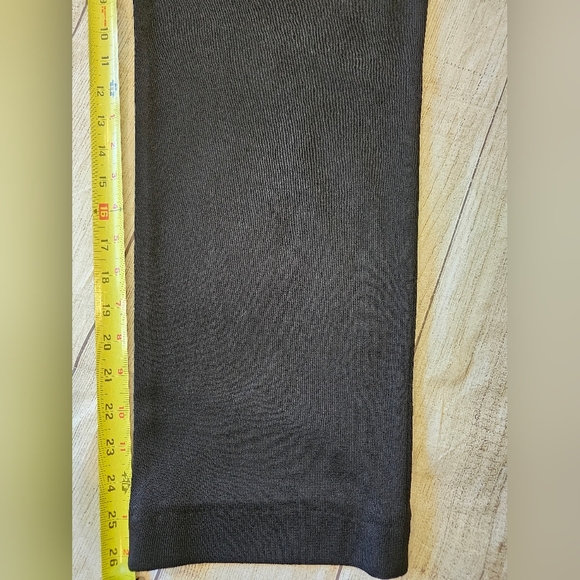 Exclusively Misook Size Medium Black Super High Rise Pull-On Career Dress Pants - Picture 7 of 7